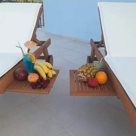 Oneiro Zois * Prinos (Thasos)